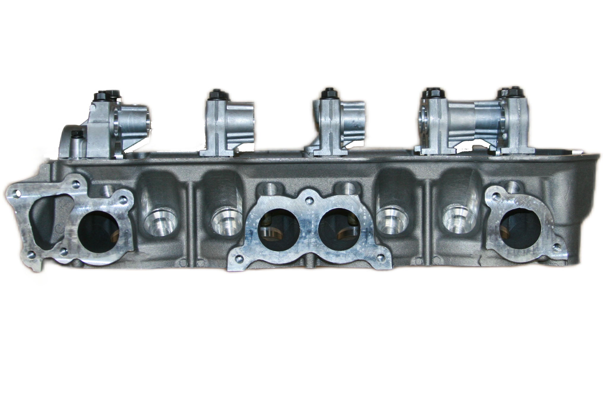 1985-98 Isuzu Chevrolet 2.3L/137 L4 SOHC New Bare Cylinder Head Cast# 4ZD1